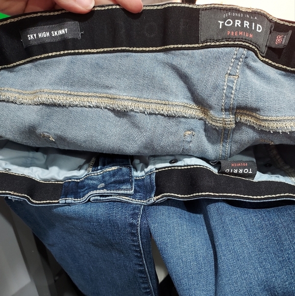 Torrid Medium Wash Sky High Skinny Super Soft High-Rise Jean in Size 18 R - Picture 9 of 11